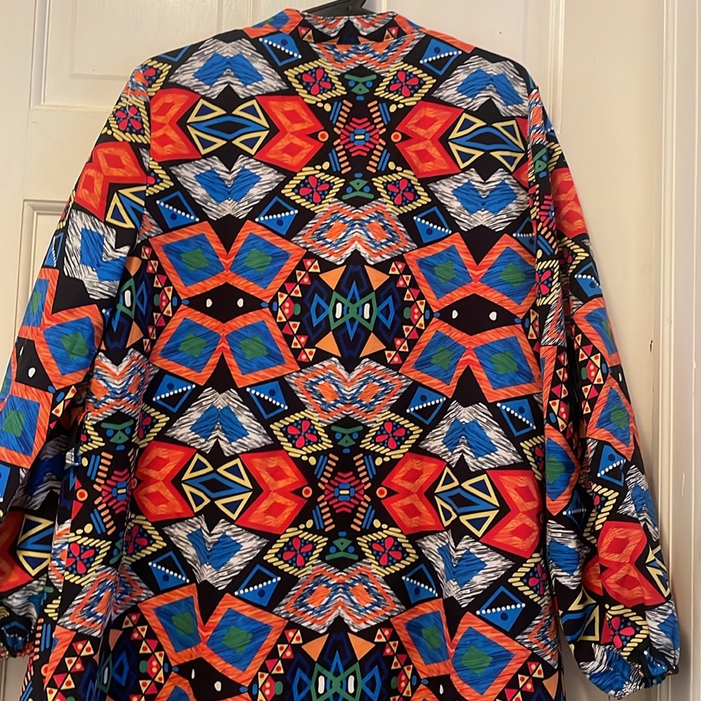 Colorful Geometric Patterned Jacket - image 5